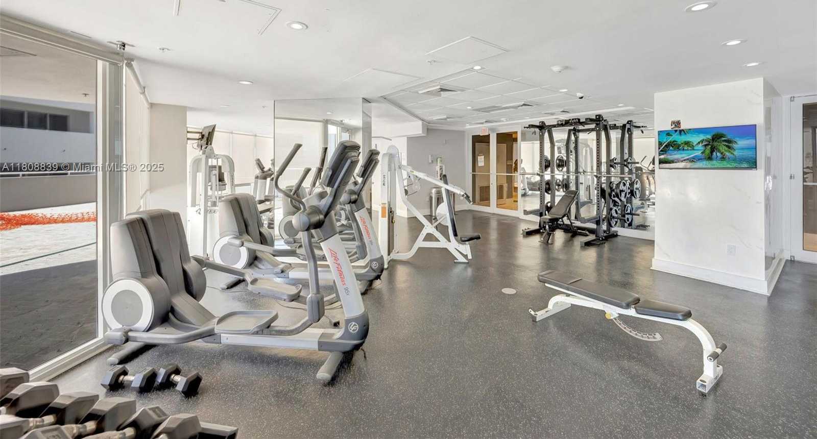 Small Image of 6301 COLLINS AVE #TS8, Miami Beach Number 55