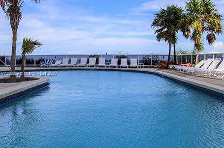 Small Image of 6301 COLLINS AVE #TS8, Miami Beach Number 60