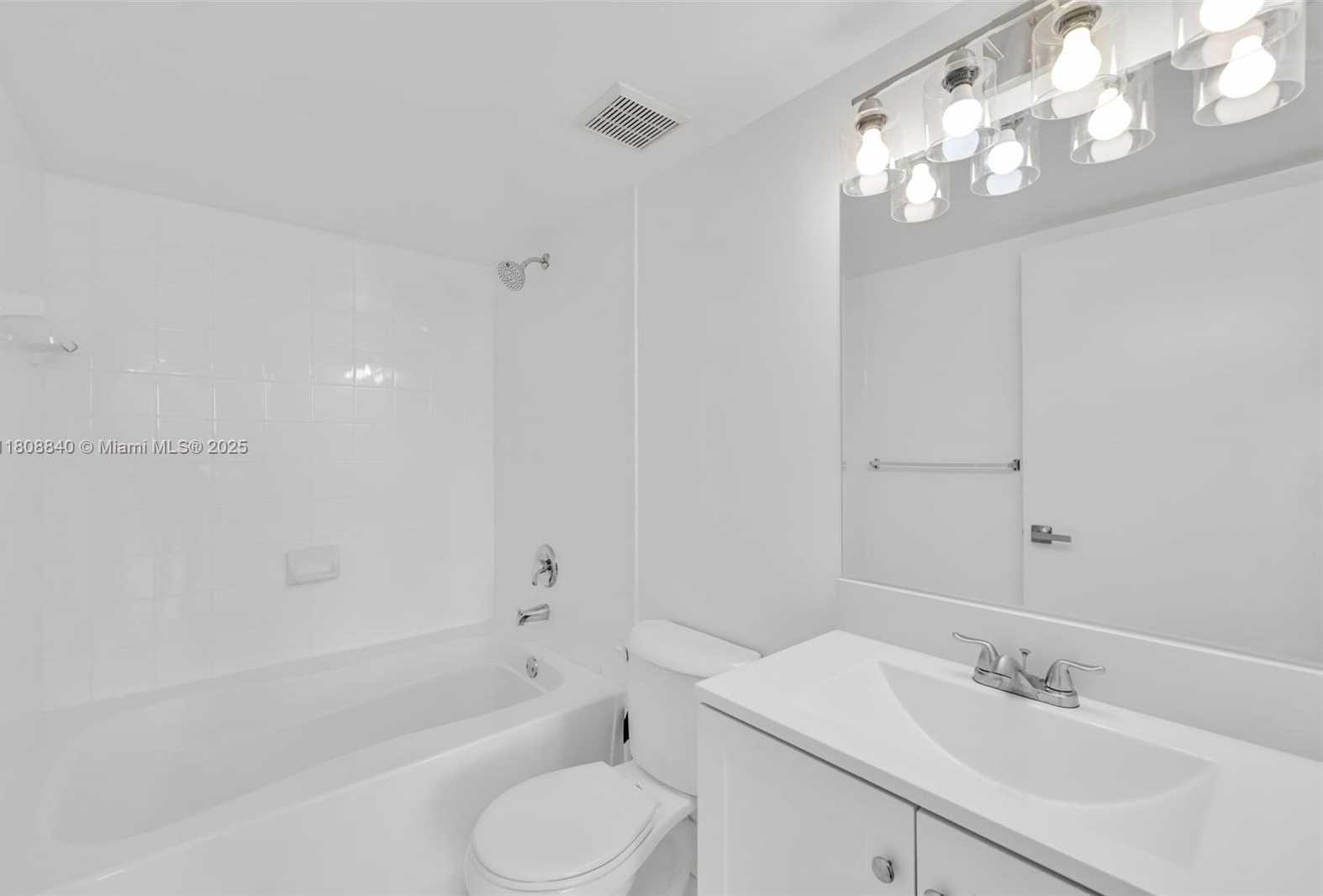 Small Image of 2173 RENAISSANCE BLVD #204, Miramar Number 11