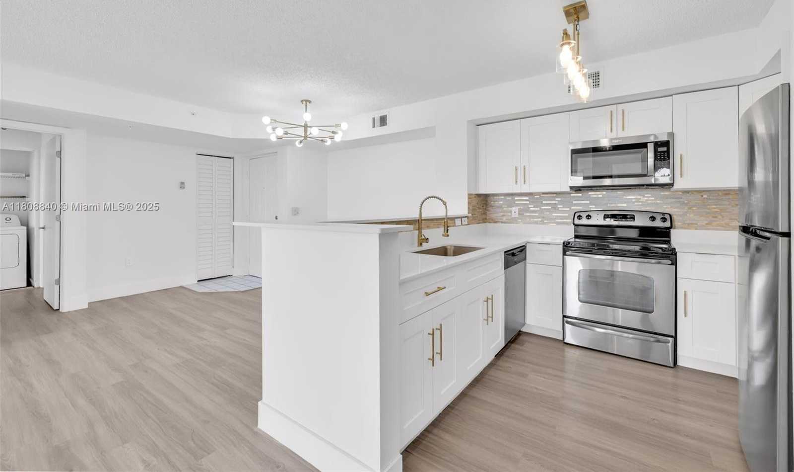 Small Image of 2173 RENAISSANCE BLVD #204, Miramar Number 2