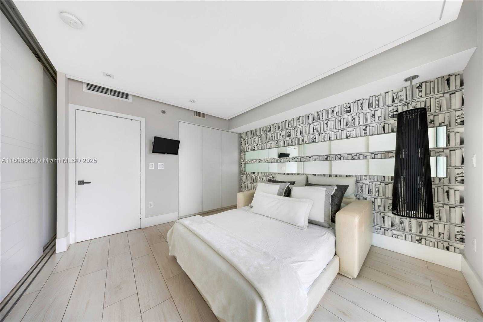 Small Image of 55 SOUTH EAST 6TH ST #2803, Miami Number 10