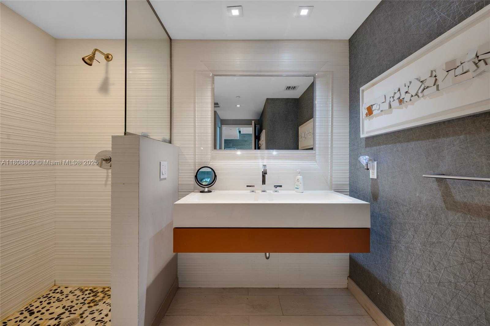 Small Image of 55 SOUTH EAST 6TH ST #2803, Miami Number 21