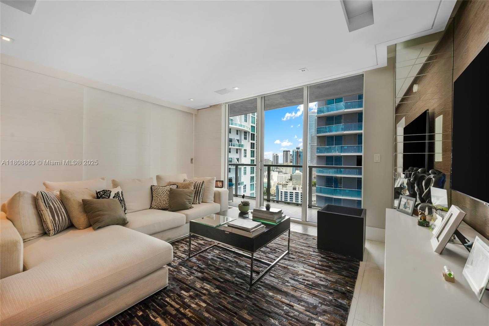 Small Image of 55 SOUTH EAST 6TH ST #2803, Miami Number 22