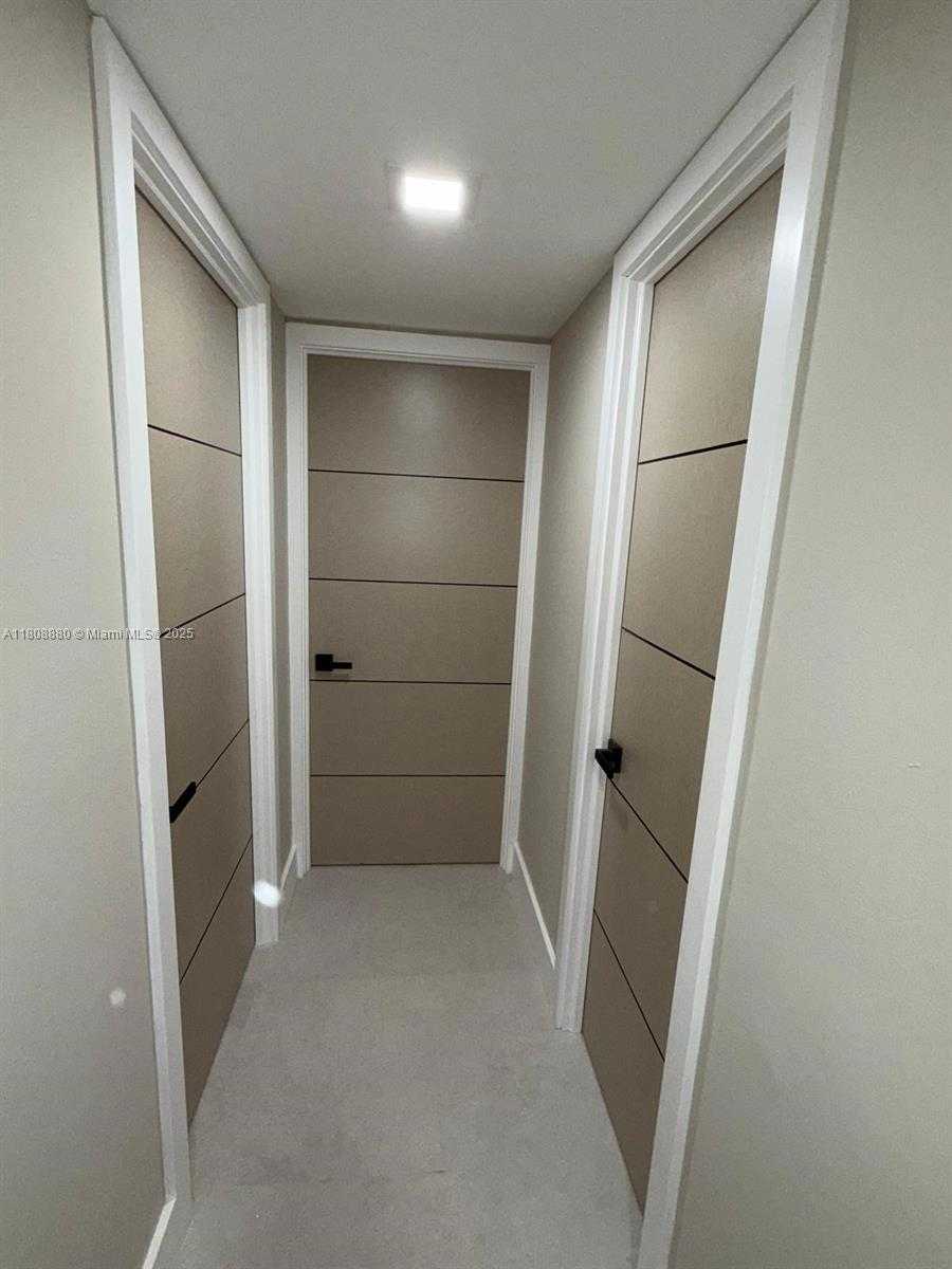 Small Image of 6801 INDIAN CREEK DR #207, Miami Beach Number 28