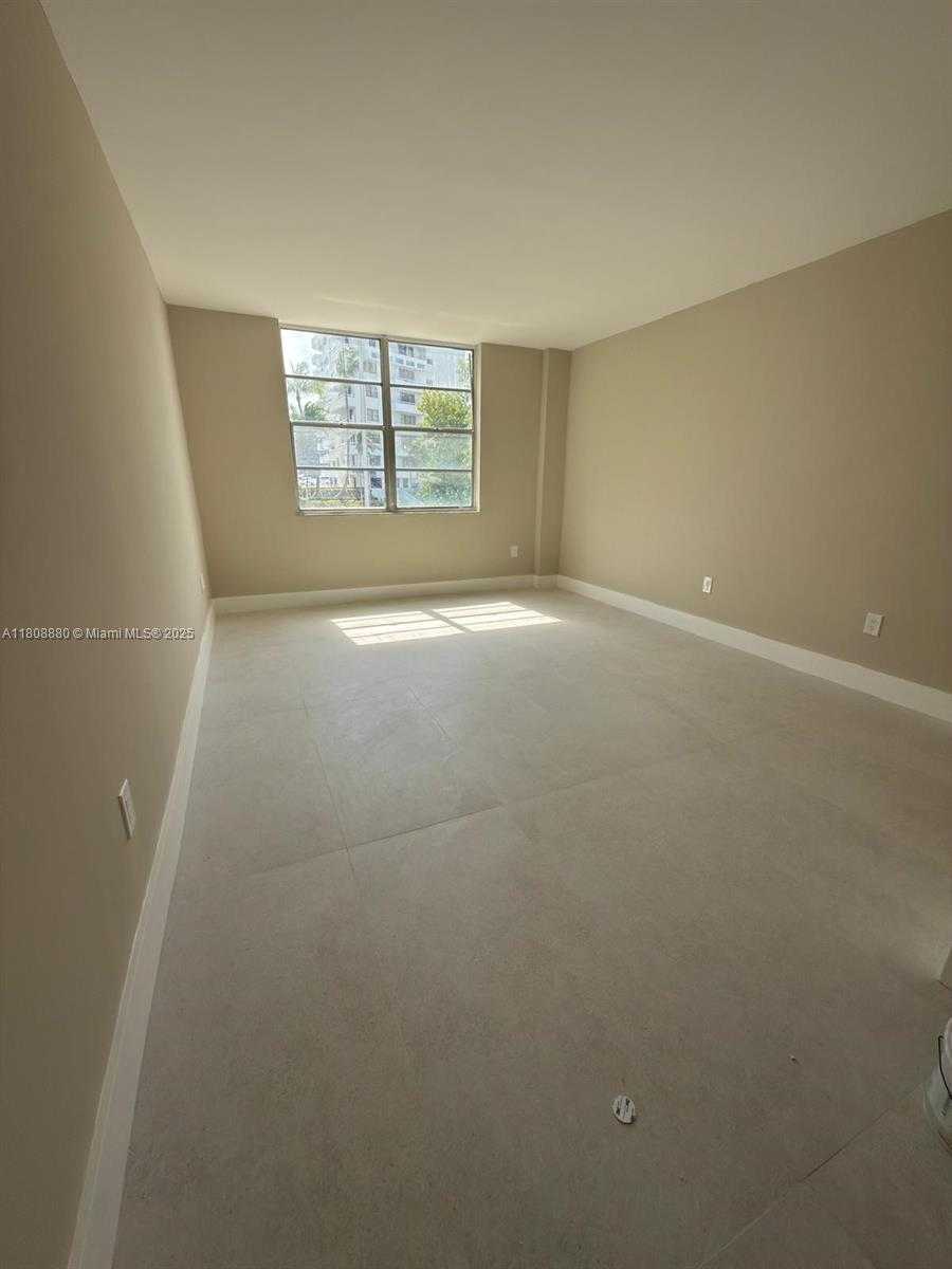 Small Image of 6801 INDIAN CREEK DR #207, Miami Beach Number 39