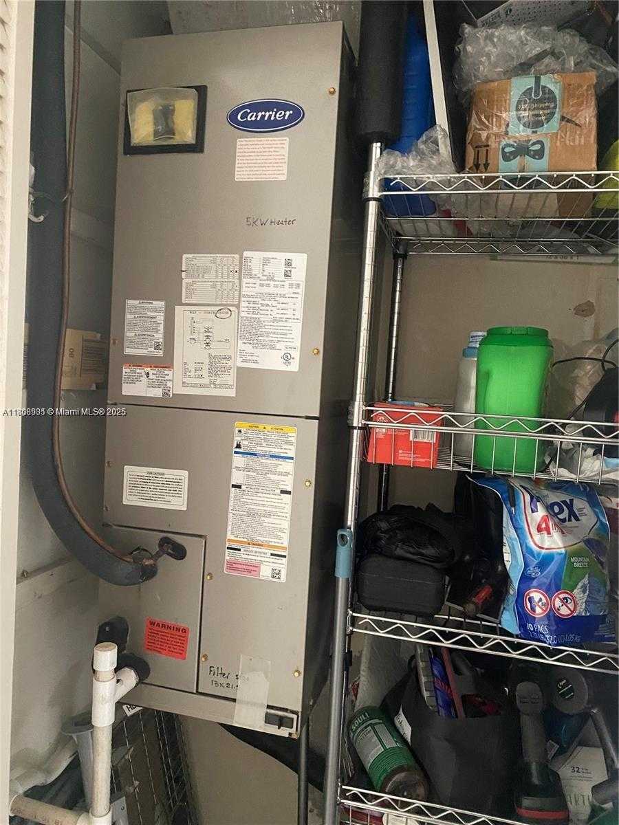 Small Image of 3030 MARCOS DR #T504, Aventura Number 25