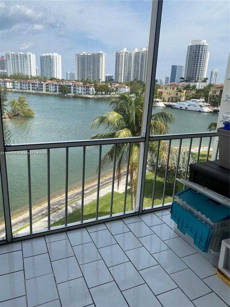 Small Image of 3030 MARCOS DR #T504, Aventura Number 8