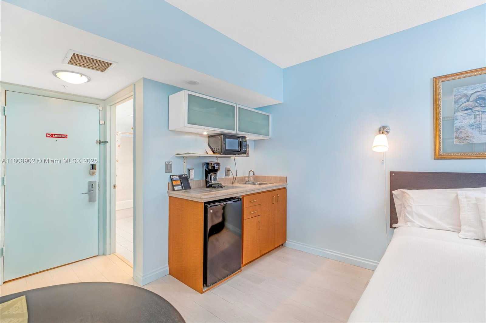 Small Image of 17375 COLLINS AVE #2207, Sunny Isles Beach Number 18