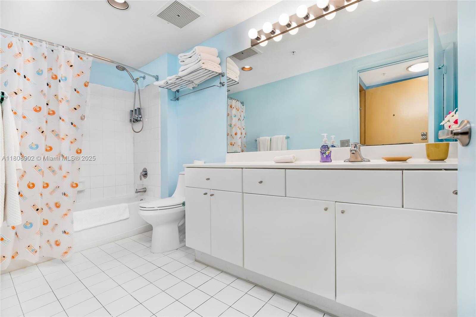 Small Image of 17375 COLLINS AVE #2207, Sunny Isles Beach Number 21