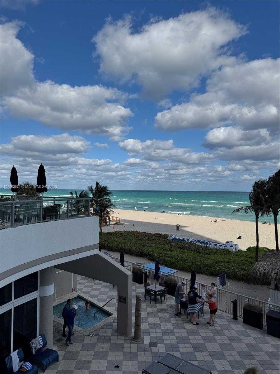 Small Image of 17375 COLLINS AVE #2207, Sunny Isles Beach Number 25