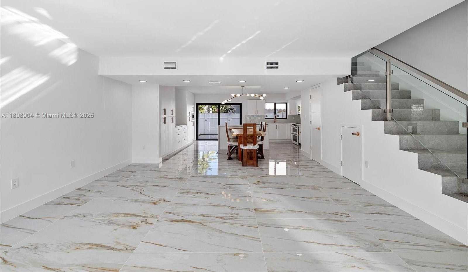 Small Image of 16449 NORTH EAST 26TH AVE #16, North Miami Beach Number 5