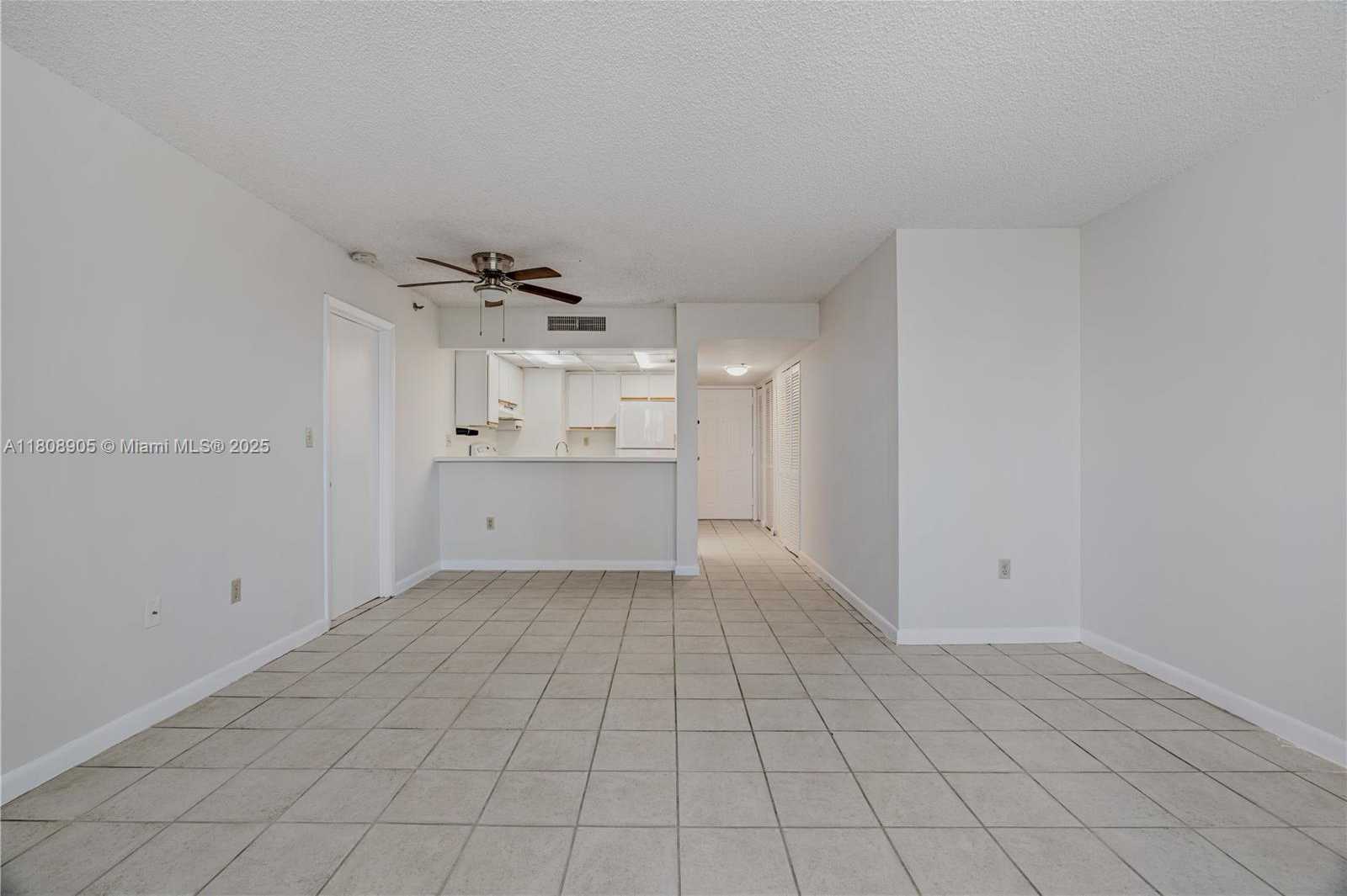 Small Image of 540 BRICKELL KEY DR #718, Miami Number 3