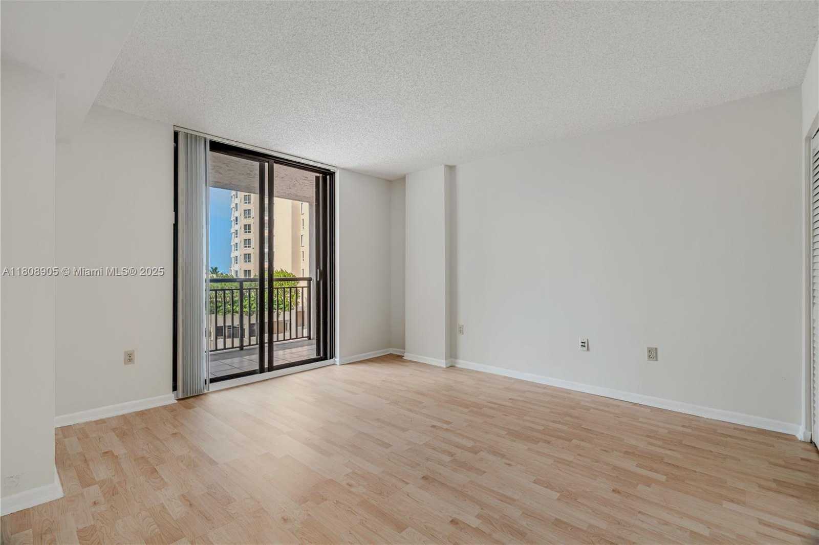 Small Image of 540 BRICKELL KEY DR #718, Miami Number 6