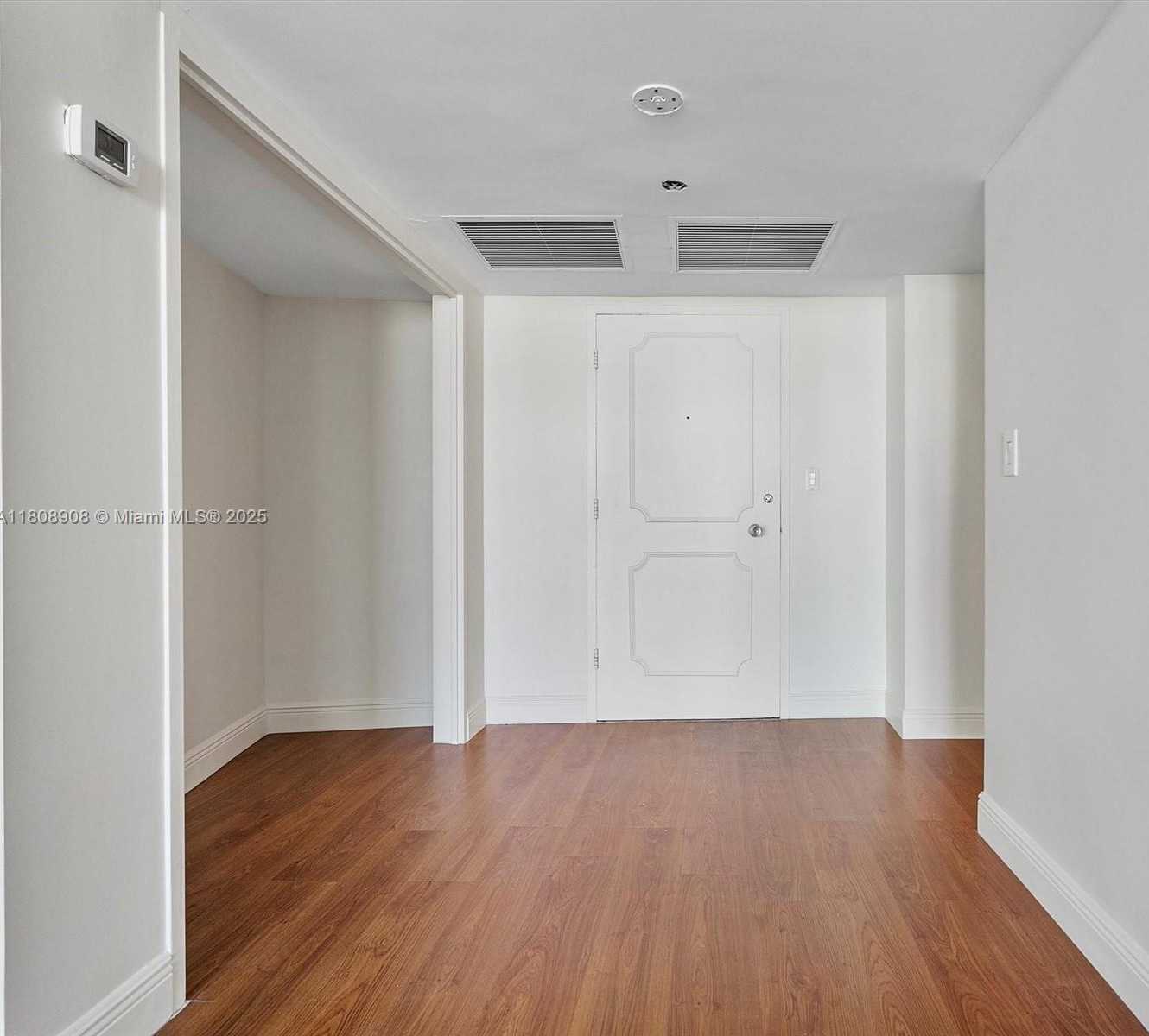 Small Image of 900 BAY DR #716, Miami Beach Number 25