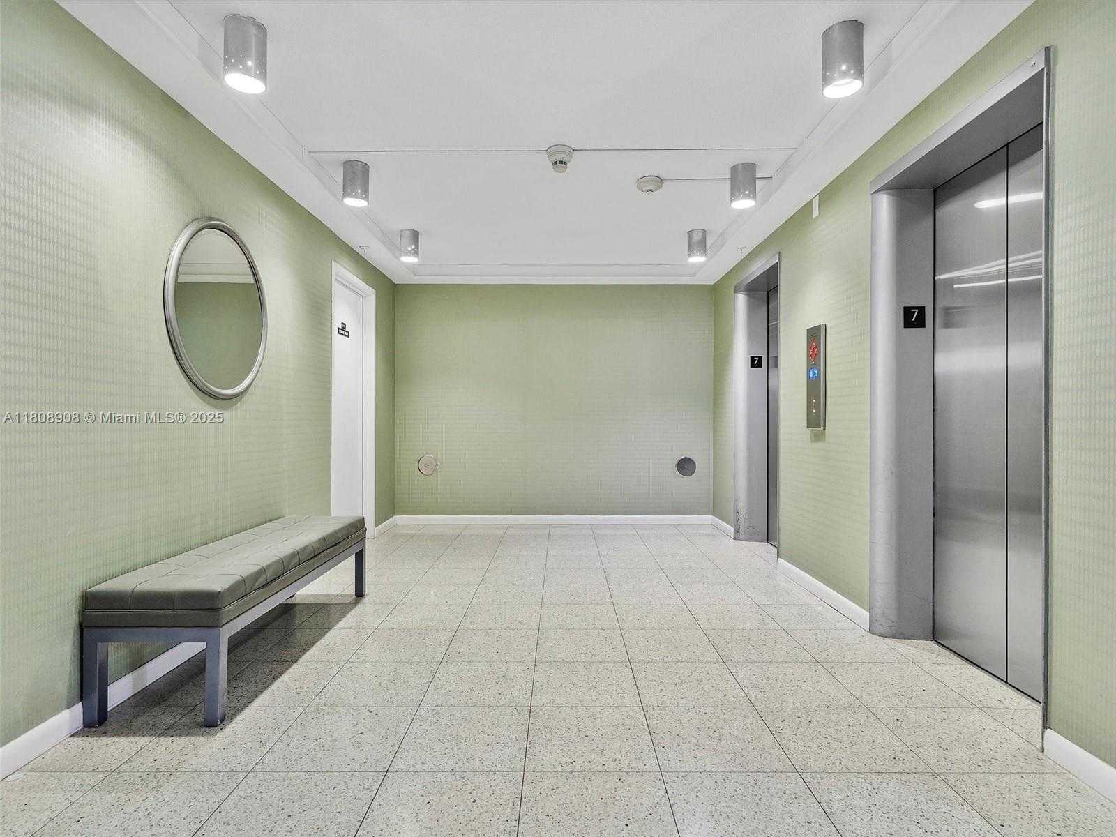 Small Image of 900 BAY DR #716, Miami Beach Number 32
