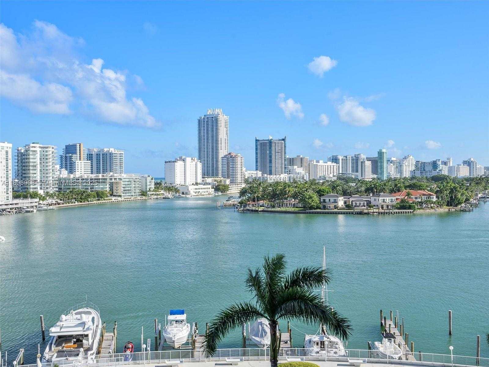 Small Image of 900 BAY DR #716, Miami Beach Number 34