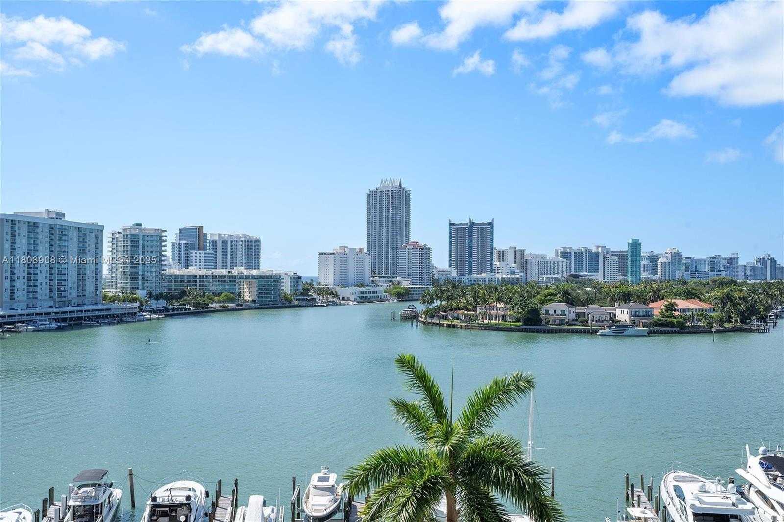 Small Image of 900 BAY DR #716, Miami Beach Number 49