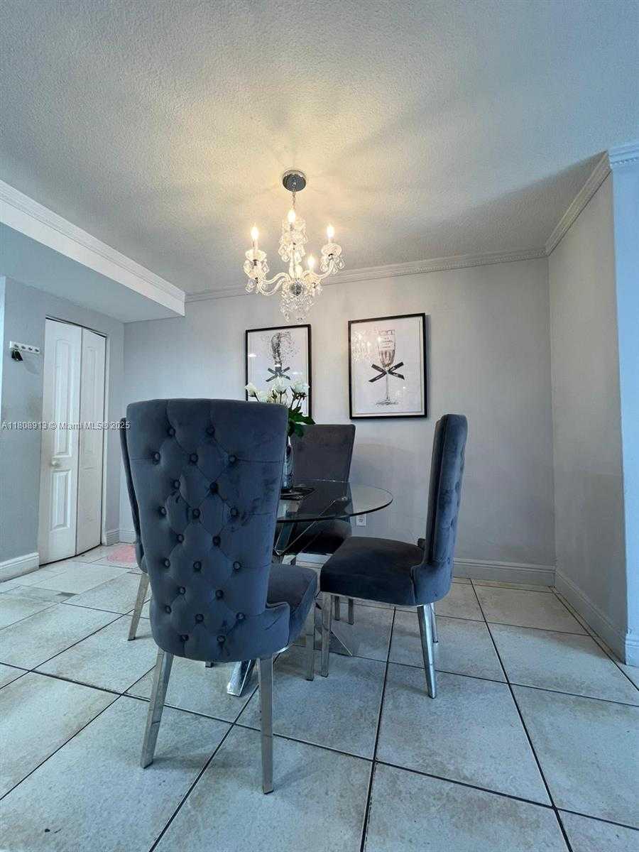 Small Image of 4550 NORTH WEST 79TH AVE #1D, Doral Number 23