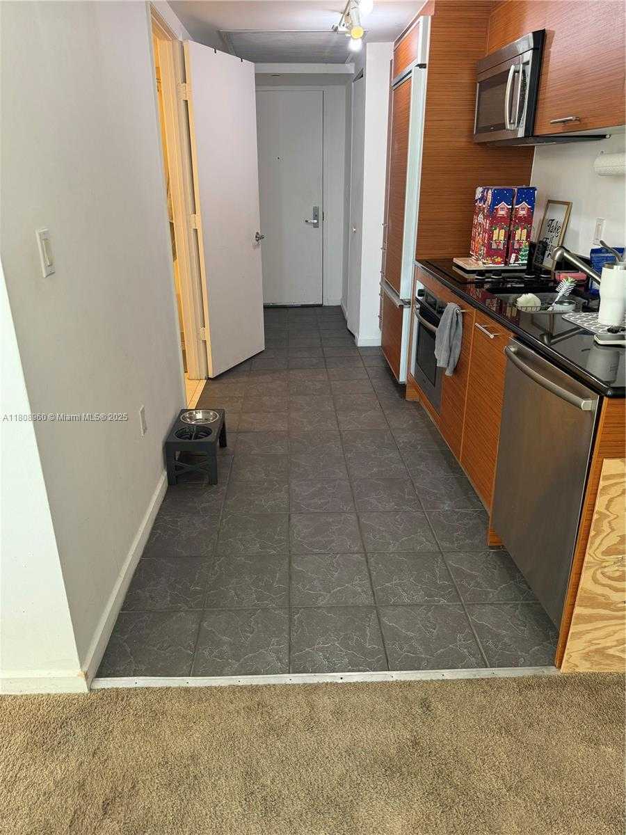 Small Image of 50 BISCAYNE BLVD #3303, Miami Number 9
