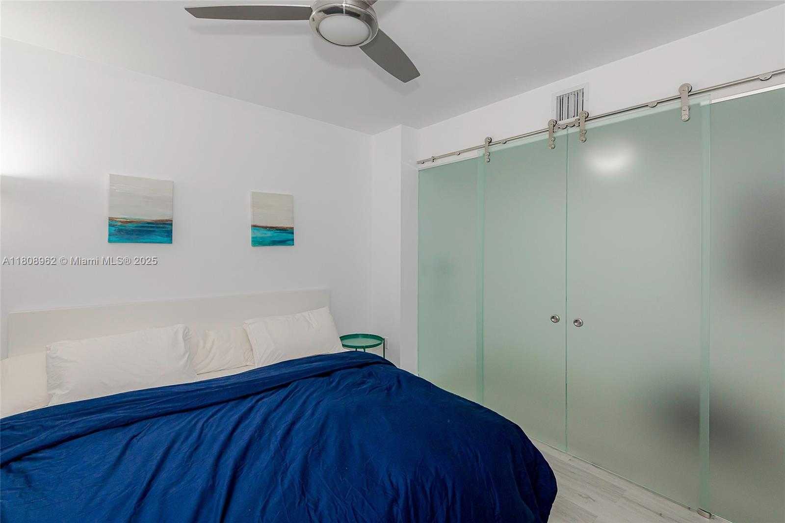 Small Image of 1830 SOUTH OCEAN DR #1605, Hallandale Beach Number 14