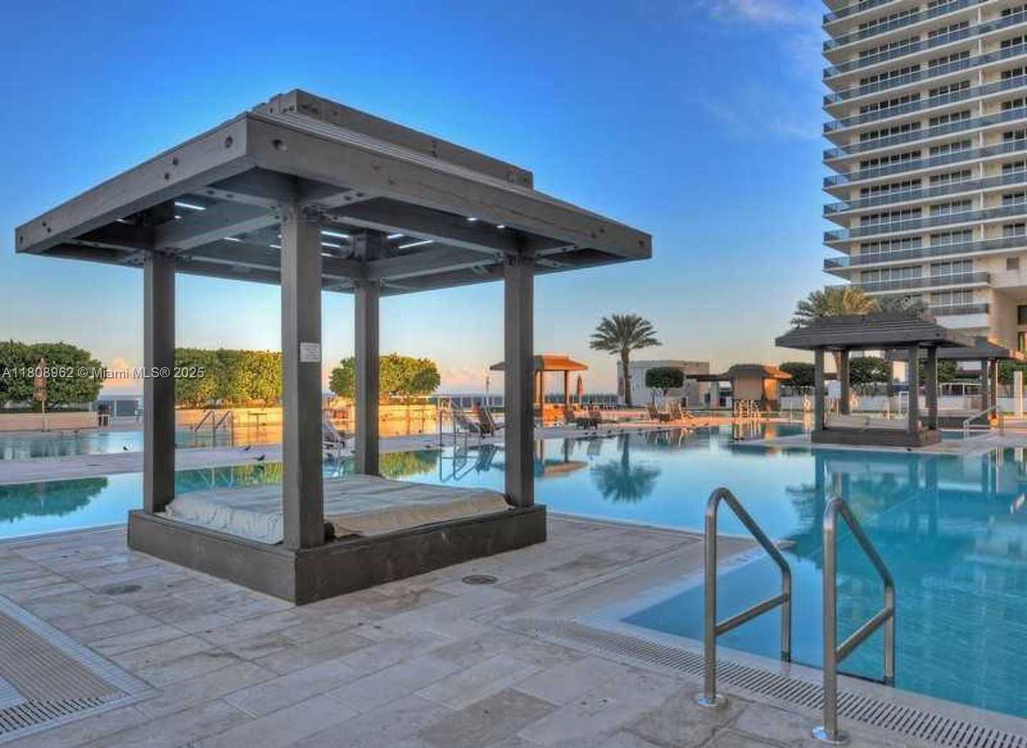 Small Image of 1830 SOUTH OCEAN DR #1605, Hallandale Beach Number 27