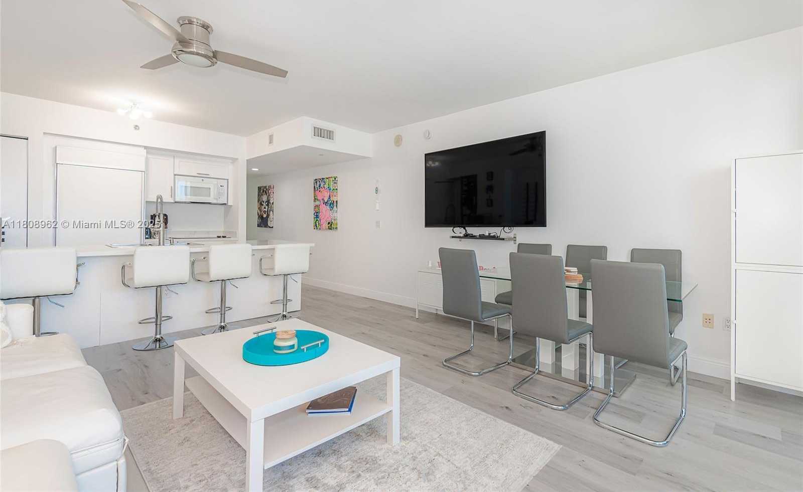 Small Image of 1830 SOUTH OCEAN DR #1605, Hallandale Beach Number 3
