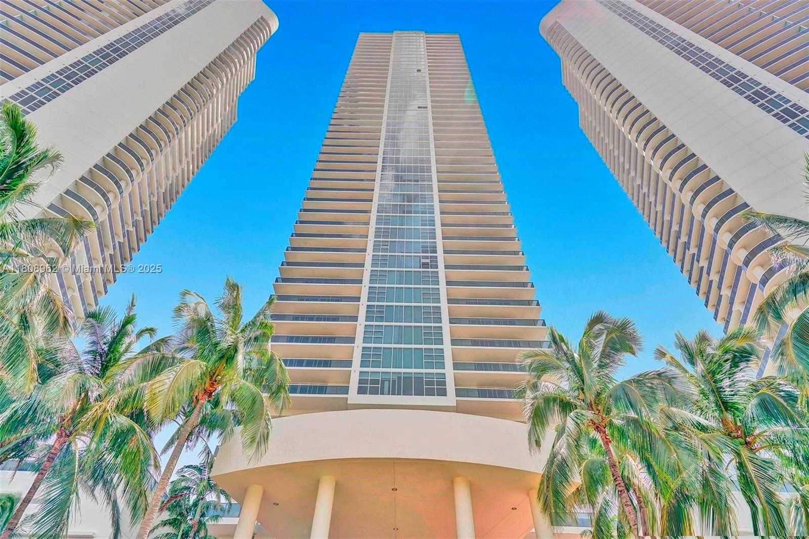 Small Image of 1830 SOUTH OCEAN DR #1605, Hallandale Beach Number 32