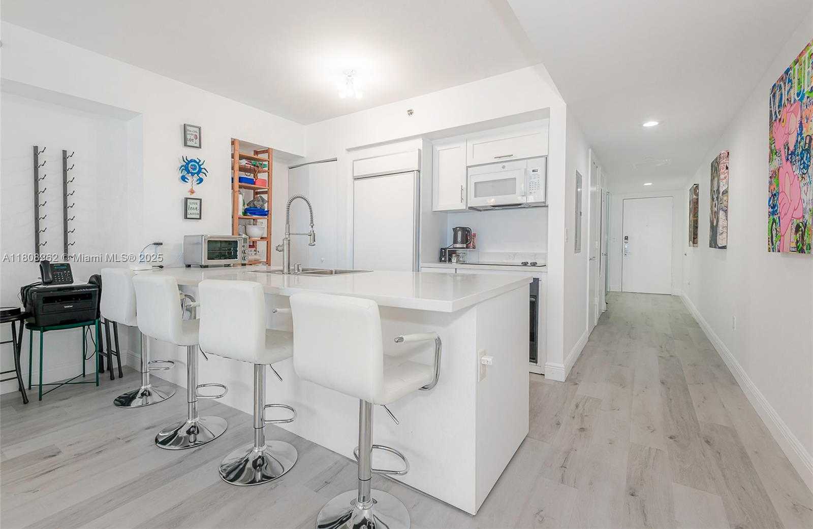 Small Image of 1830 SOUTH OCEAN DR #1605, Hallandale Beach Number 7