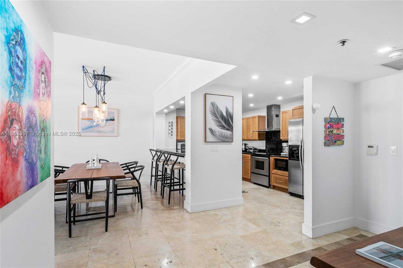 Small Image of 201 CRANDON BLVD #1030, Key Biscayne Number 15