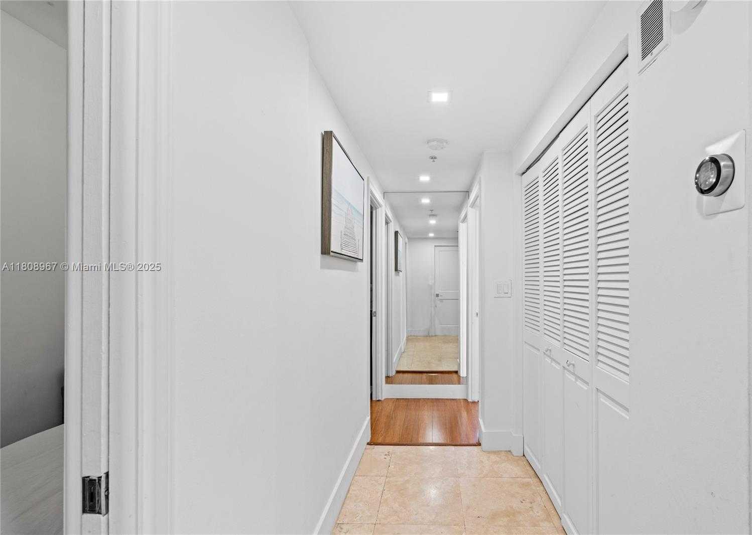 Small Image of 201 CRANDON BLVD #1030, Key Biscayne Number 32