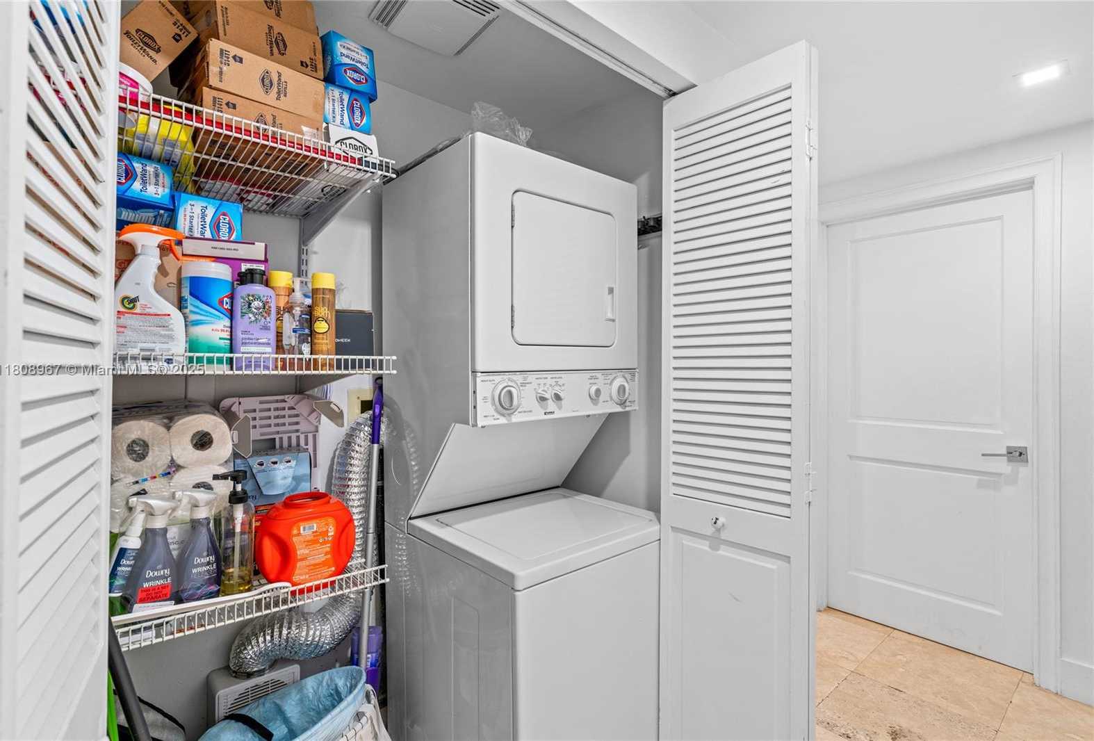 Small Image of 201 CRANDON BLVD #1030, Key Biscayne Number 33