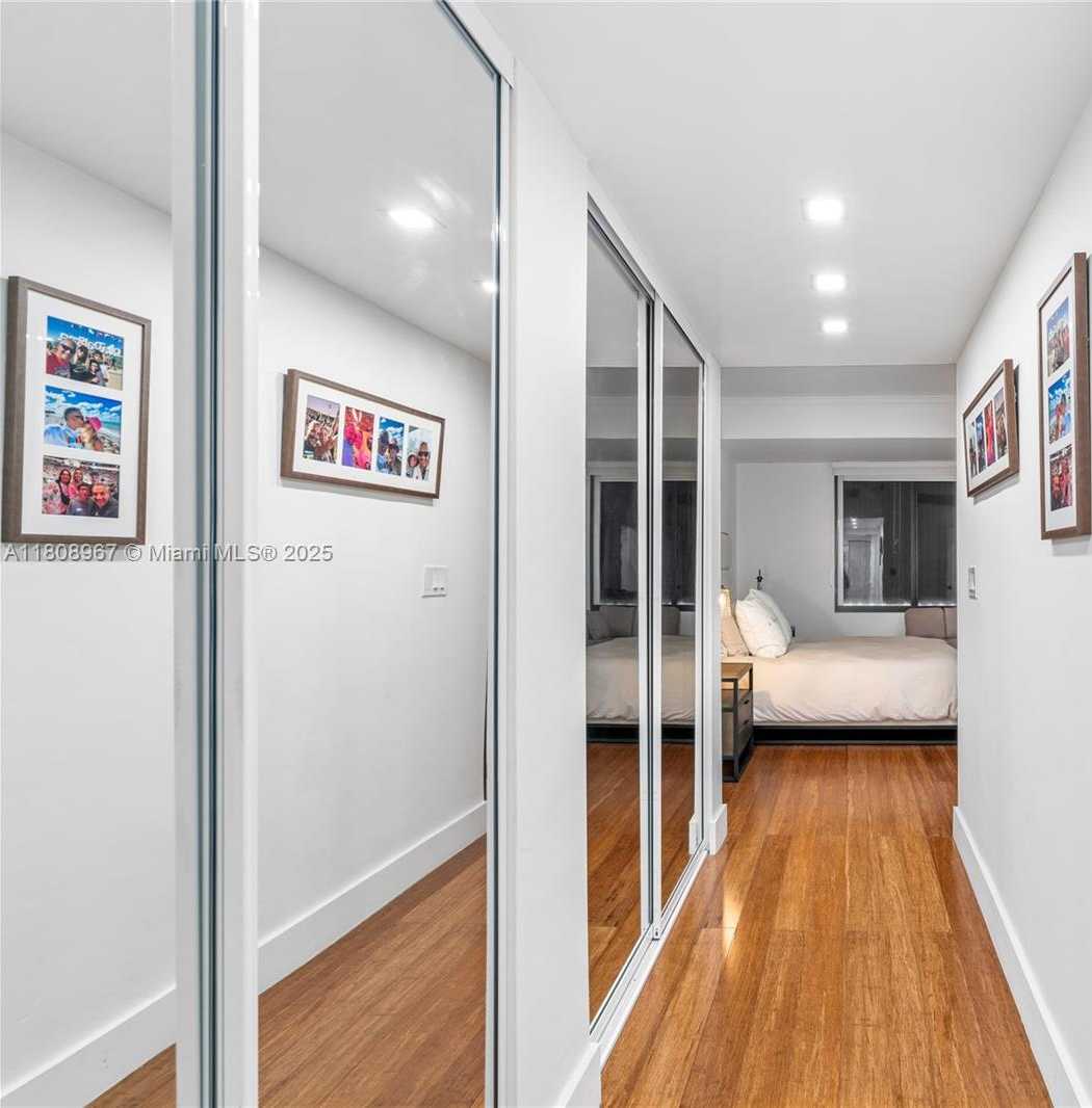 Small Image of 201 CRANDON BLVD #1030, Key Biscayne Number 40