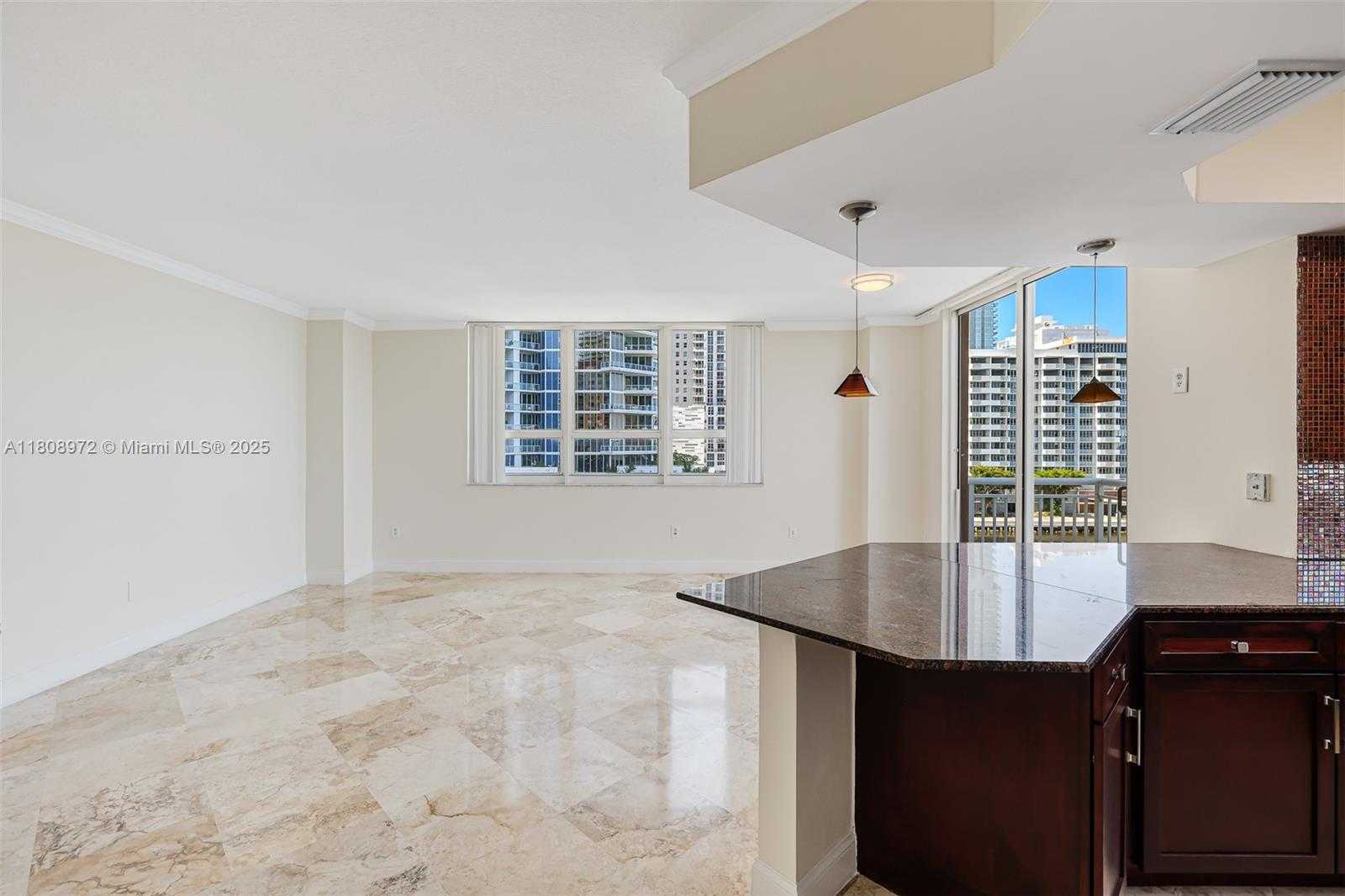 Small Image of 2000 NORTH BAYSHORE DR #621, Miami Number 18