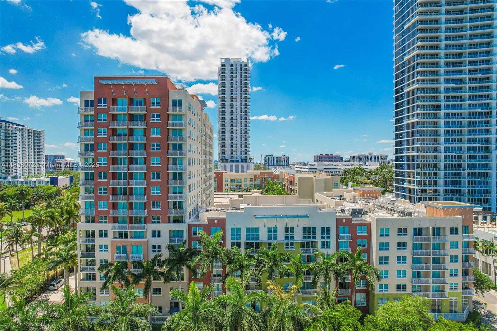 Small Image of 2000 NORTH BAYSHORE DR #621, Miami Number 2