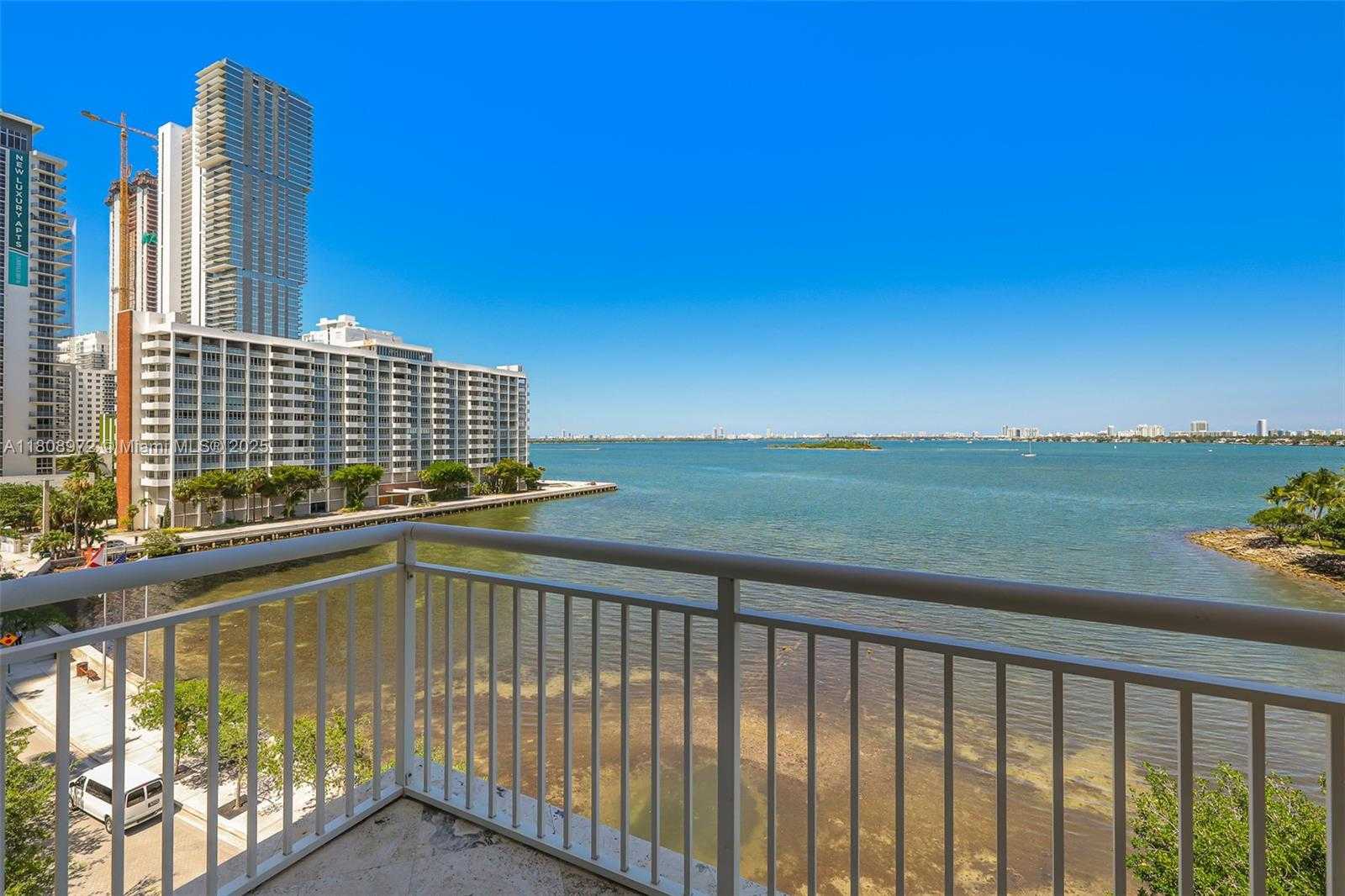 Small Image of 2000 NORTH BAYSHORE DR #621, Miami Number 44