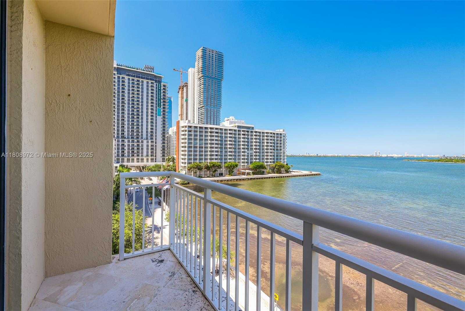 Small Image of 2000 NORTH BAYSHORE DR #621, Miami Number 50
