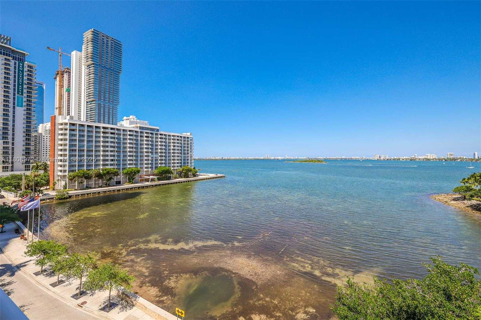Small Image of 2000 NORTH BAYSHORE DR #621, Miami Number 51