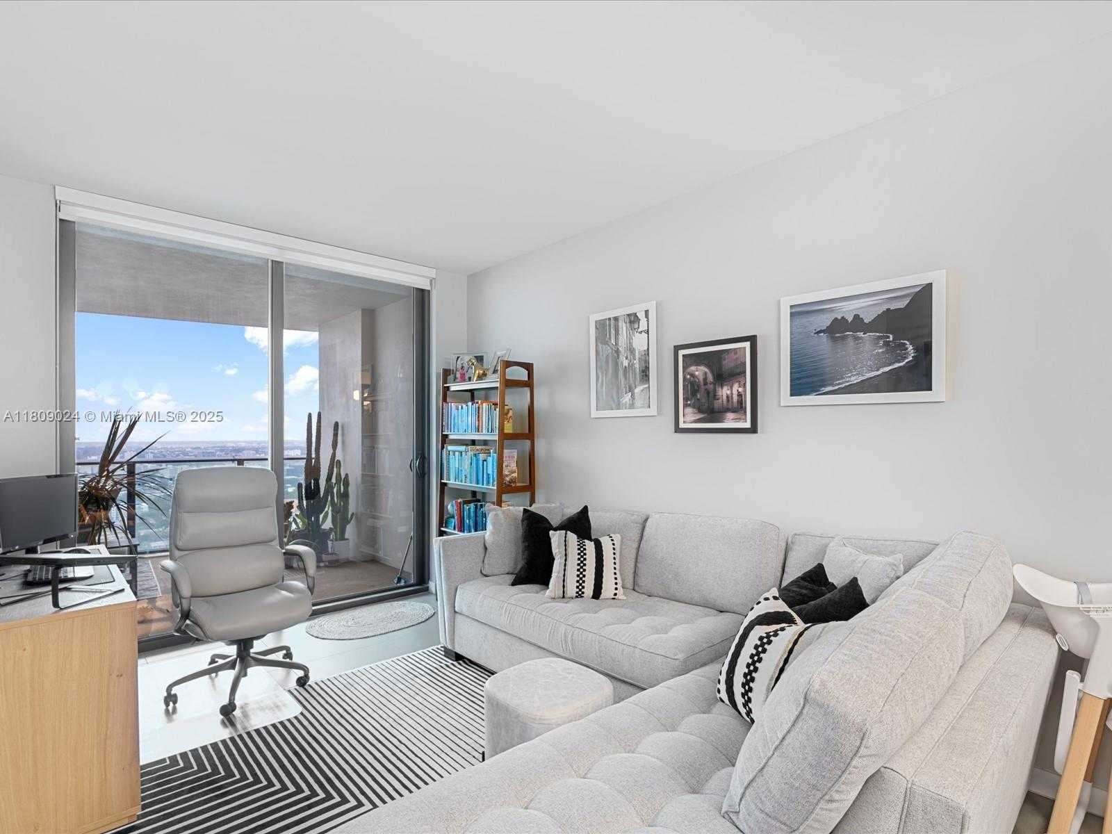 Small Image of 1600 NORTH EAST 1ST AVE #3311, Miami Number 12