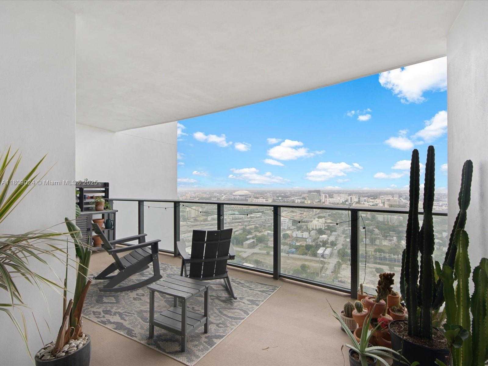 Small Image of 1600 NORTH EAST 1ST AVE #3311, Miami Number 28