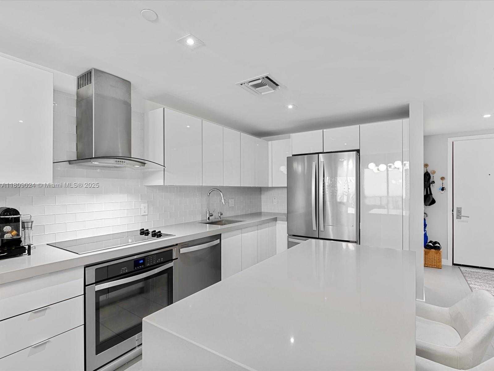 Small Image of 1600 NORTH EAST 1ST AVE #3311, Miami Number 6
