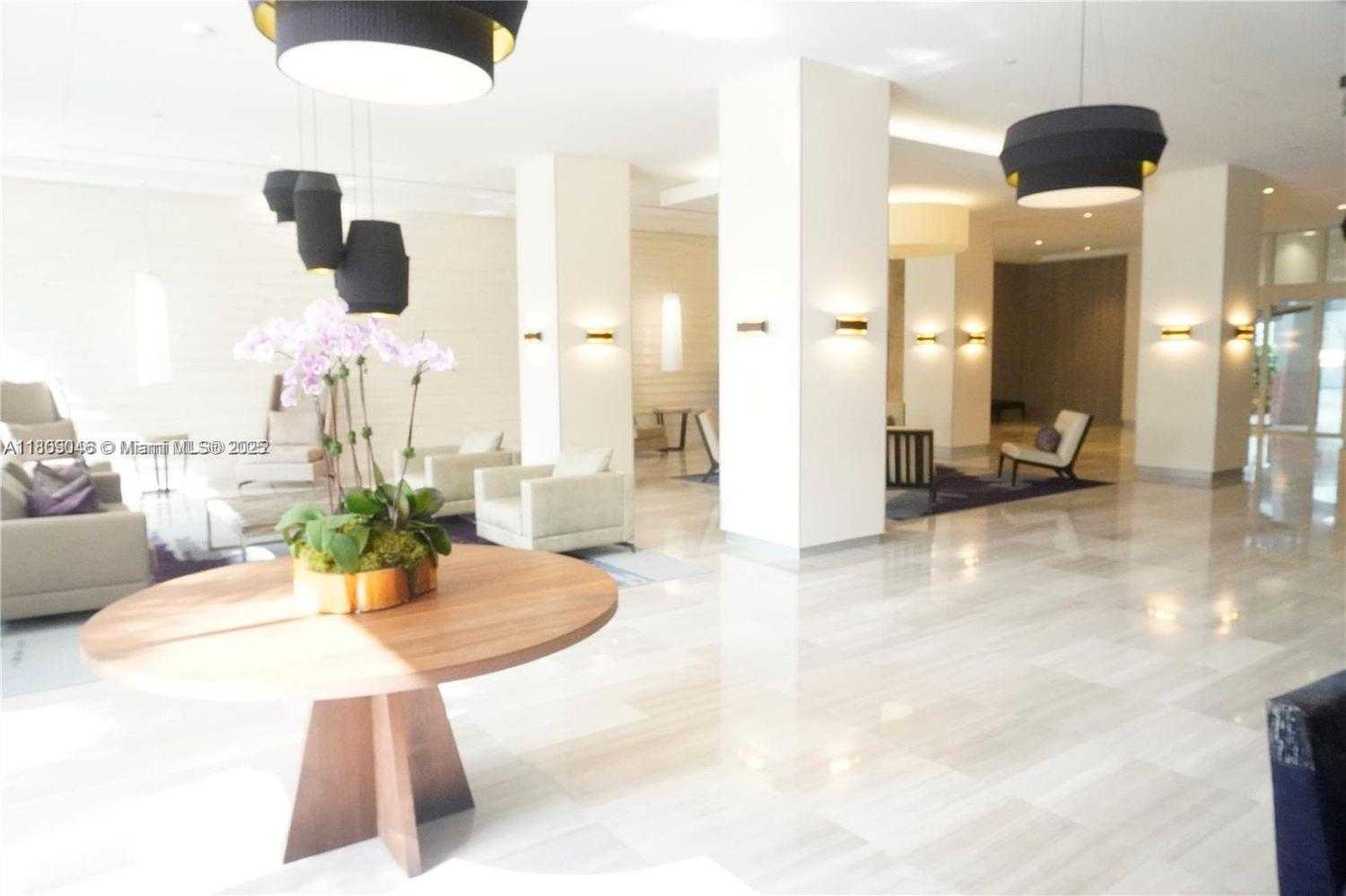 Small Image of 100 BAYVIEW DR #1919, Sunny Isles Beach Number 11
