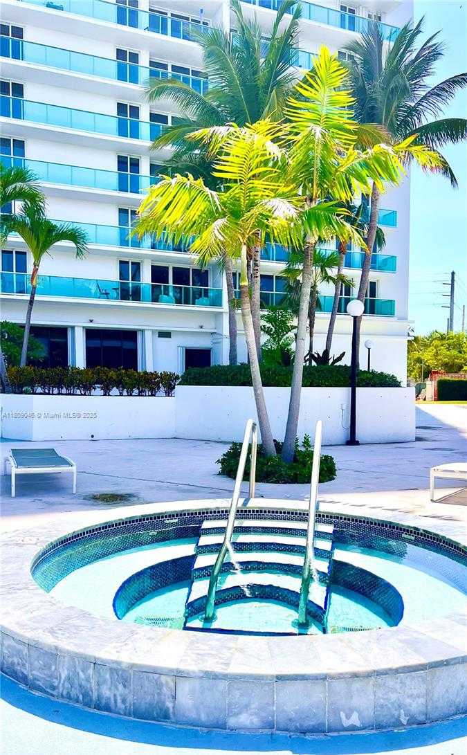 Small Image of 100 BAYVIEW DR #1919, Sunny Isles Beach Number 26