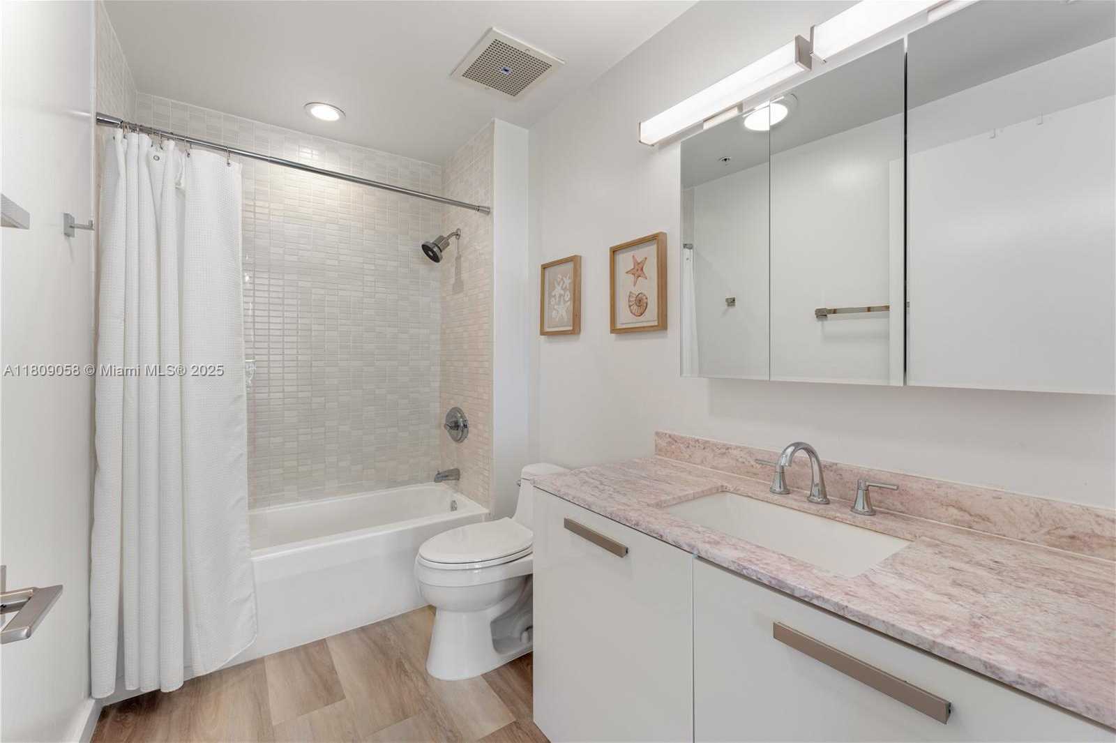 Small Image of 3470 EAST COAST AVE #H1402, Miami Number 10