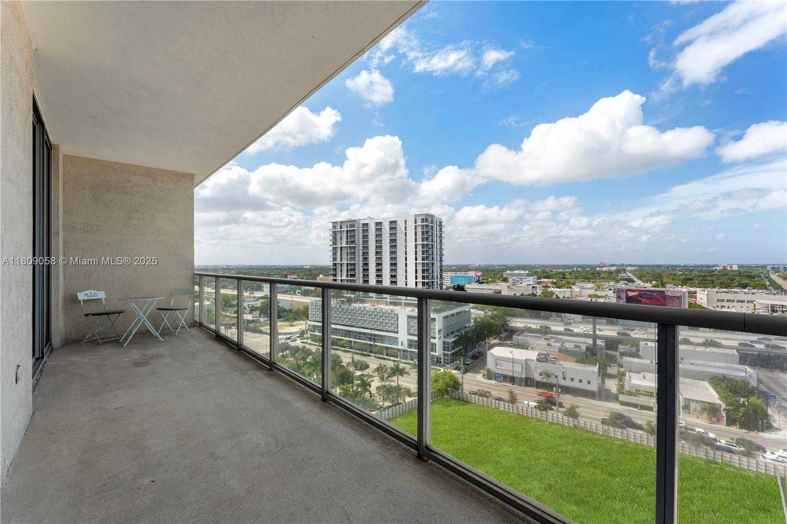 Small Image of 3470 EAST COAST AVE #H1402, Miami Number 12