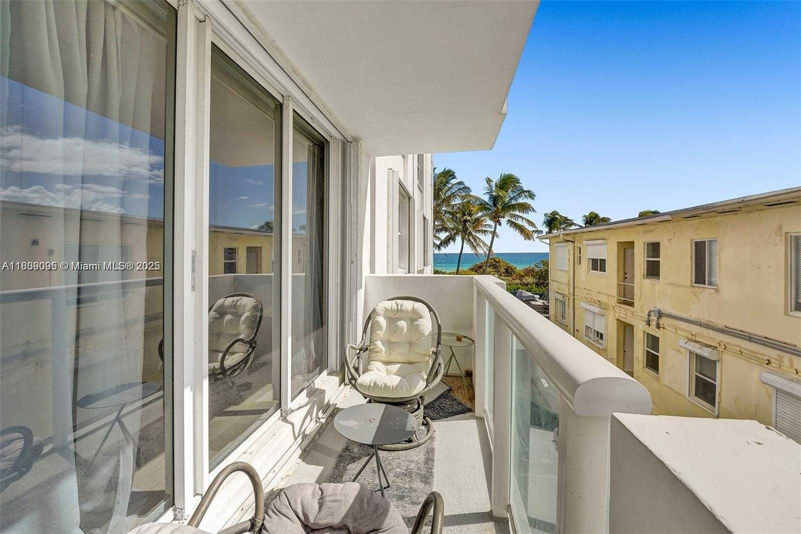 Small Image of 9195 COLLINS AVE #304, Surfside Number 17