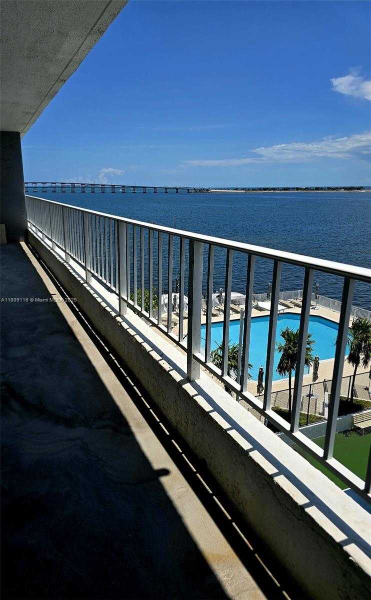 Small Image of 200 SOUTH EAST 15TH RD #6B, Miami Number 13
