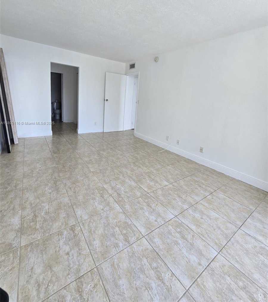 Small Image of 200 SOUTH EAST 15TH RD #6B, Miami Number 18