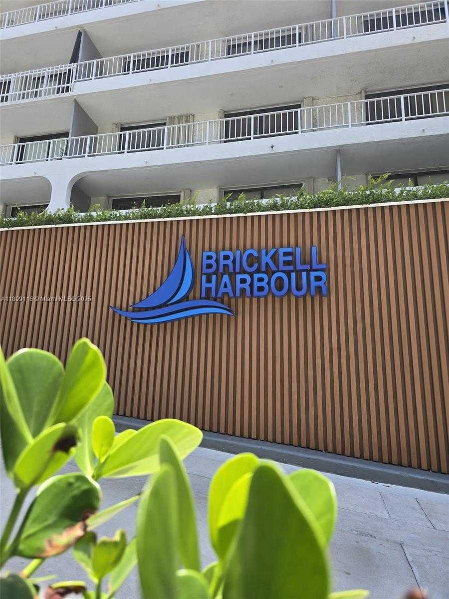 Small Image of 200 SOUTH EAST 15TH RD #6B, Miami Number 2