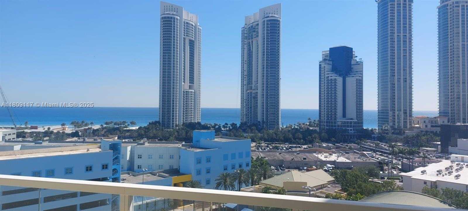 Small Image of 18100 NORTH BAY RD #PH7, Sunny Isles Beach Number 29