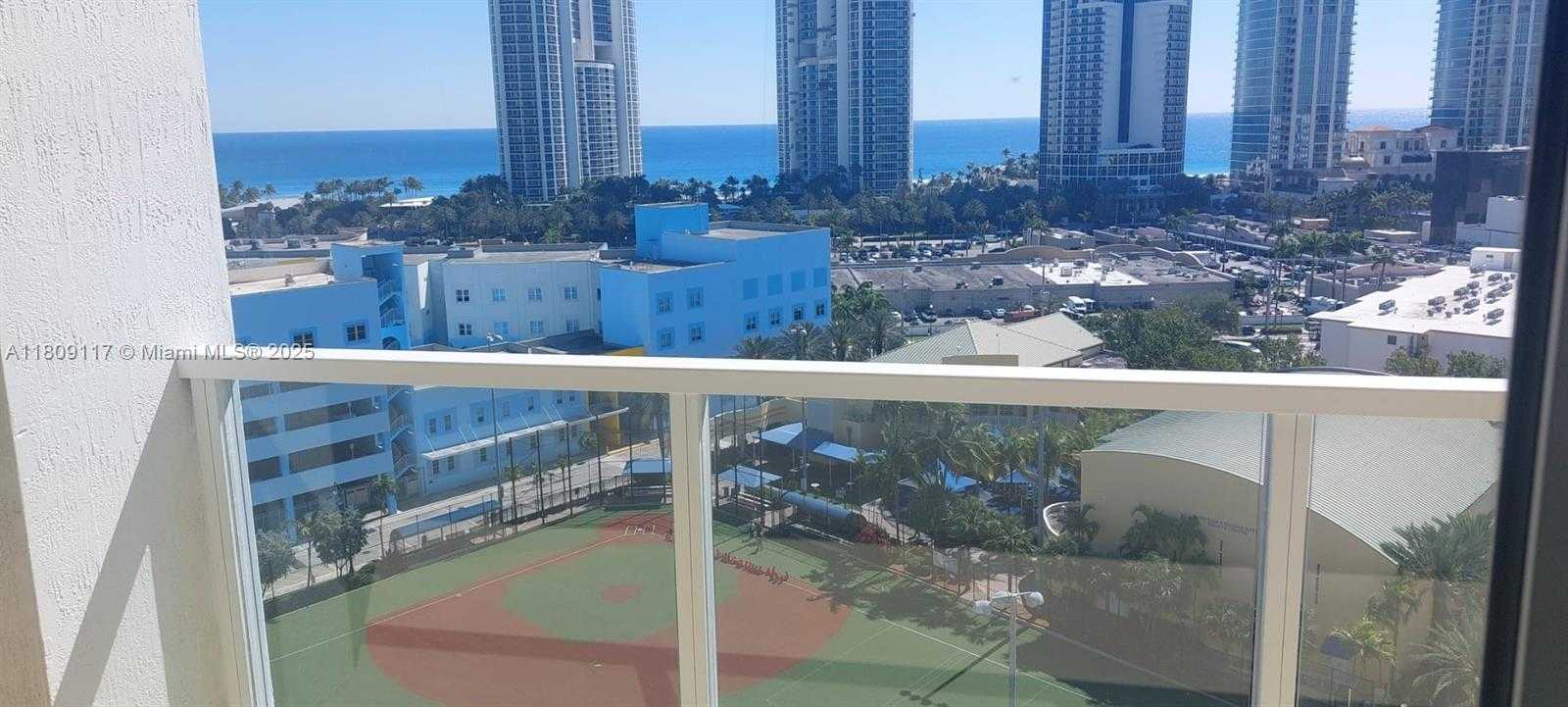 Small Image of 18100 NORTH BAY RD #PH7, Sunny Isles Beach Number 31